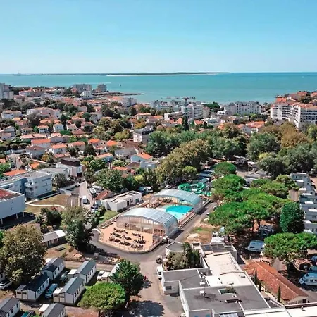 4 Etoiles - Parc Aquatique - Eeibge Campsite Royan